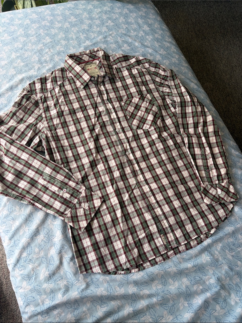 Mustang Men's Plaid Button-Up Shirt